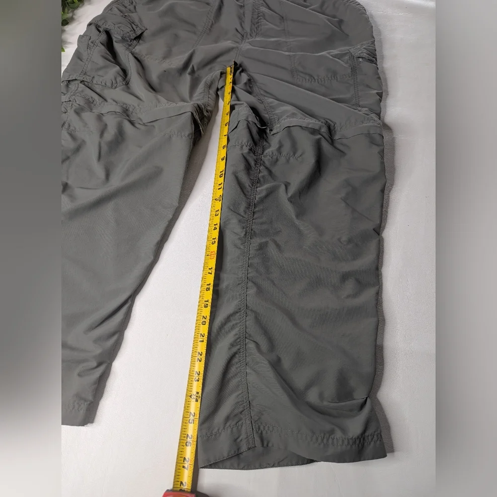 REI Convertible Pants Shorts Green Hiking Outdoor Size XL 30L